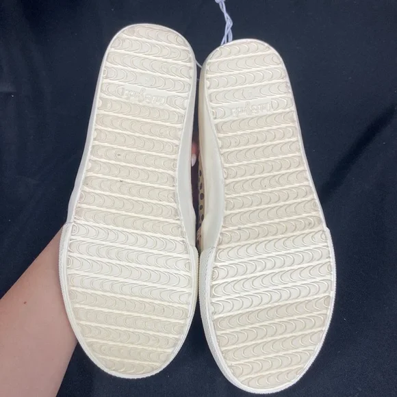 💝 Cat & Jack Slip On Shoes (1330) (1 pair left) - Picture 5 of 7